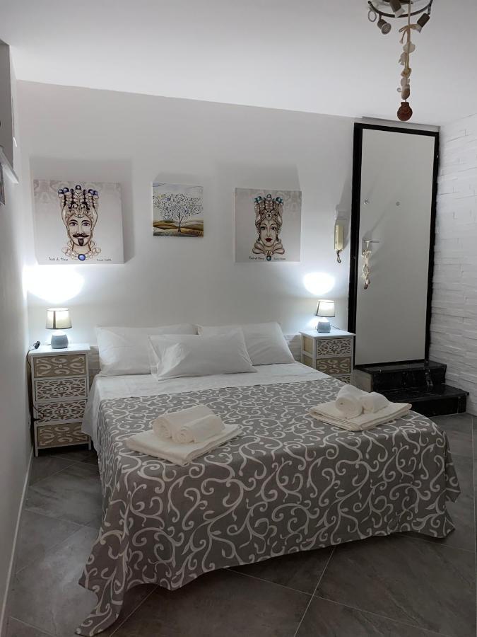 Al Centro Di Tutto Apartment Палермо Екстериор снимка