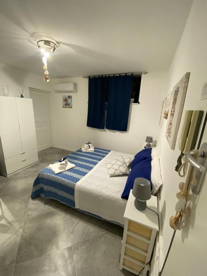 Al Centro Di Tutto Apartment Палермо Екстериор снимка